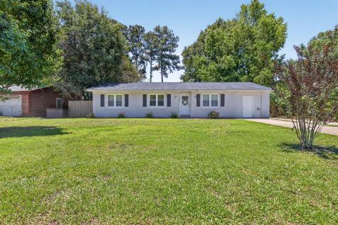 309 Logan Drive Summerville SC 29483