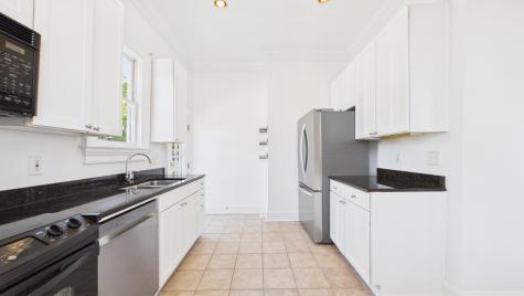 180 Broad Street Charleston SC 29401