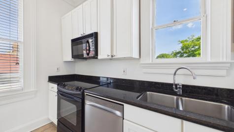 180 Broad Street Charleston SC 29401