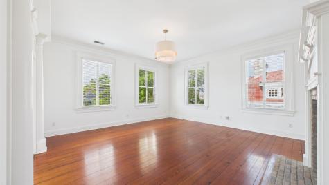 180 Broad Street Charleston SC 29401