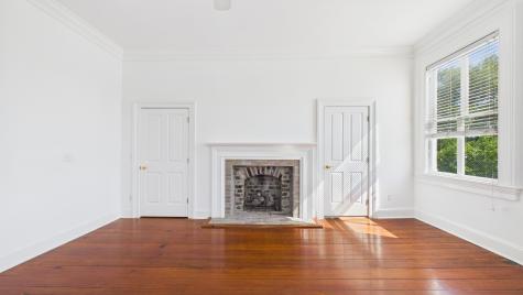 180 Broad Street Charleston SC 29401