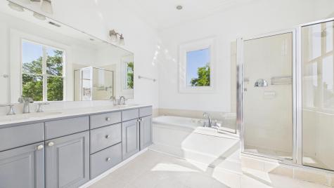 180 Broad Street Charleston SC 29401