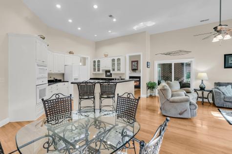 8729 Herons Walk North Charleston SC 29420
