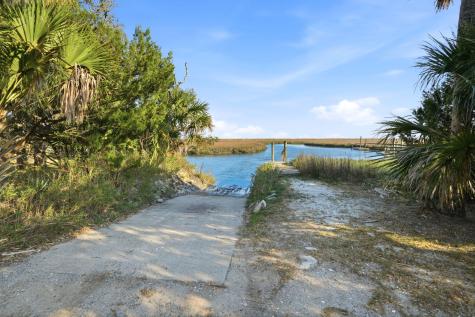 831 Hammocks Way Edisto Island SC 29438