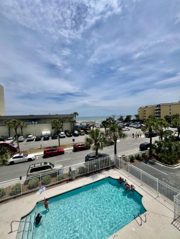 106 W Arctic Avenue Folly Beach SC 29439