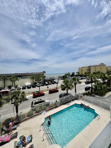 106 W Arctic Avenue Folly Beach SC 29439
