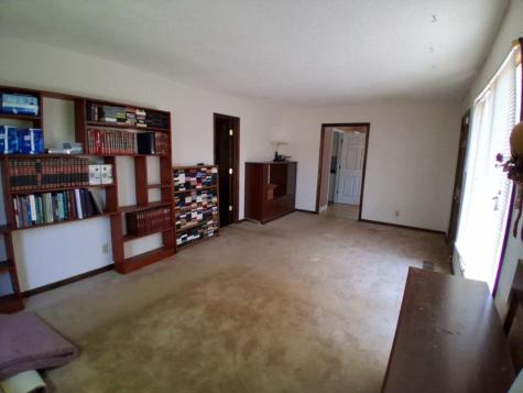 2112 W Carolina Avenue Hartsville SC 29550