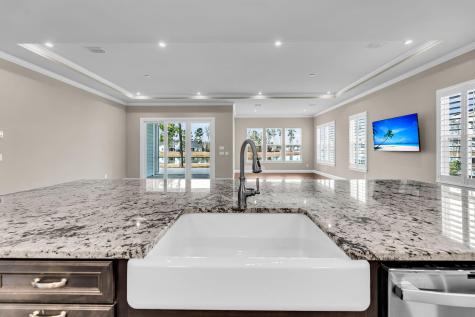 327 Tupelo Lake Drive Summerville SC 29486