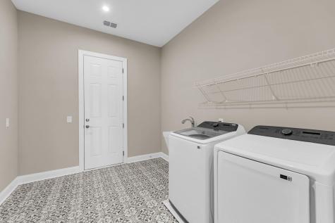 327 Tupelo Lake Drive Summerville SC 29486
