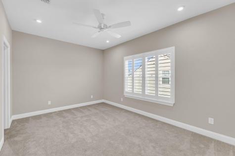 327 Tupelo Lake Drive Summerville SC 29486