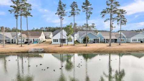 327 Tupelo Lake Drive Summerville SC 29486