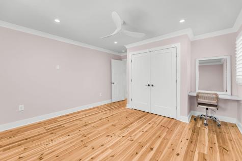 559 Schooner Road Charleston SC 29412