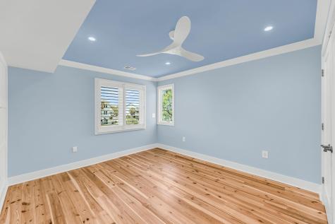 559 Schooner Road Charleston SC 29412