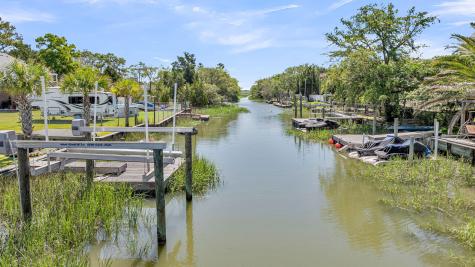 559 Schooner Road Charleston SC 29412