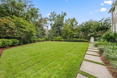 23 Robert Mills Circle Mount Pleasant SC 29464