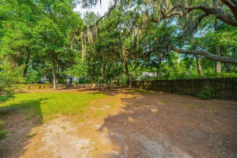 562 Fort Johnson Road Charleston SC 29412