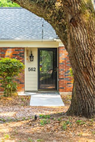 562 Fort Johnson Road Charleston SC 29412