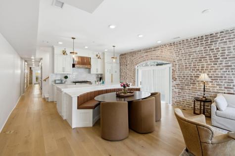 44 State Street Charleston SC 29401