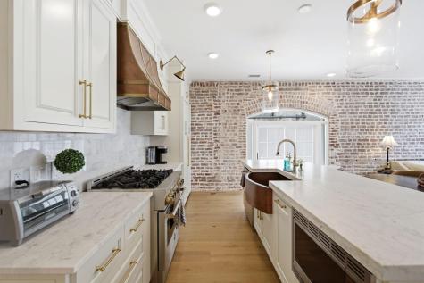 44 State Street Charleston SC 29401