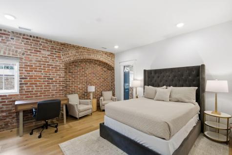 44 State Street Charleston SC 29401