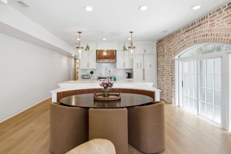 44 State Street Charleston SC 29401