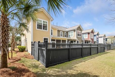 2574 Kings Gate Lane Mount Pleasant SC 29466