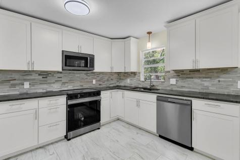 114 Wilson Drive Summerville SC 29483