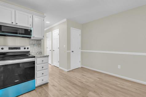 1925 Tropicana Road North Charleston SC 29406