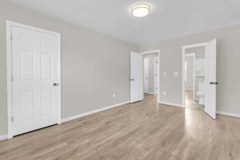 1925 Tropicana Road North Charleston SC 29406