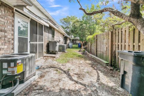 1925 Tropicana Road North Charleston SC 29406