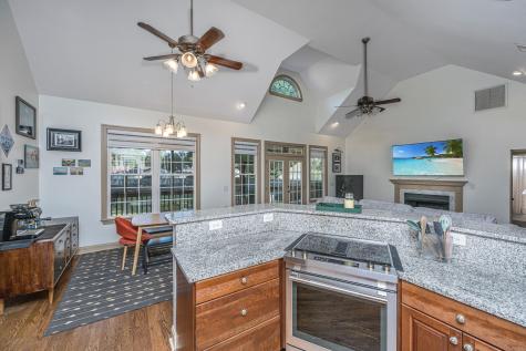 1703 Redwood Moncks Corner SC 29461
