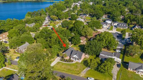 1703 Redwood Moncks Corner SC 29461