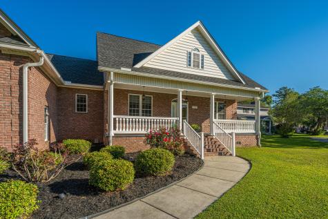 1703 Redwood Moncks Corner SC 29461