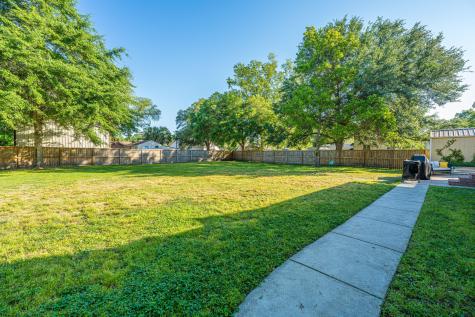 1703 Redwood Moncks Corner SC 29461