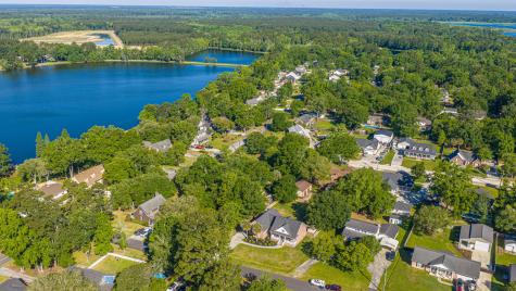 1703 Redwood Moncks Corner SC 29461