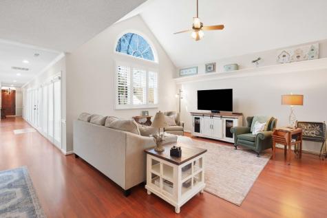 9150 Spring Branch Court North Charleston SC 29406