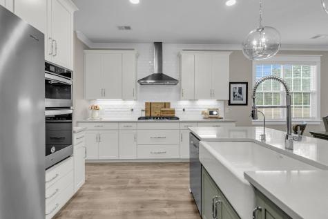 607 Yellow Leaf Lane Summerville SC 29486
