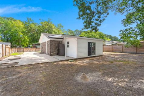 313 Dorchester Manor Boulevard North Charleston SC 29420