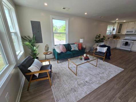 2363 Cosmopolitan Street North Charleston SC 29405