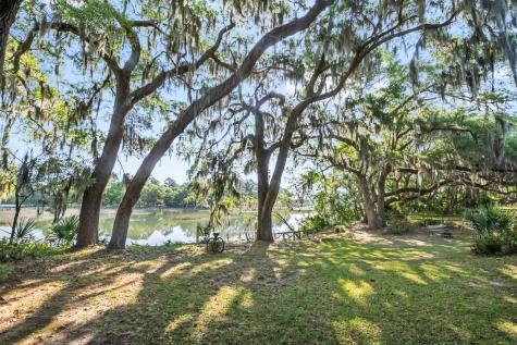 6195 Ranch Road Wadmalaw Island SC 29487