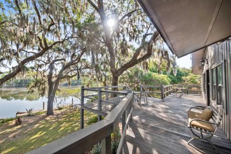 6195 Ranch Road Wadmalaw Island SC 29487
