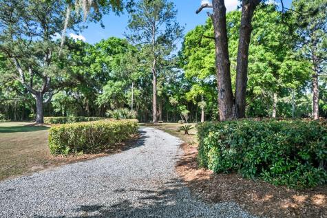 6195 Ranch Road Wadmalaw Island SC 29487