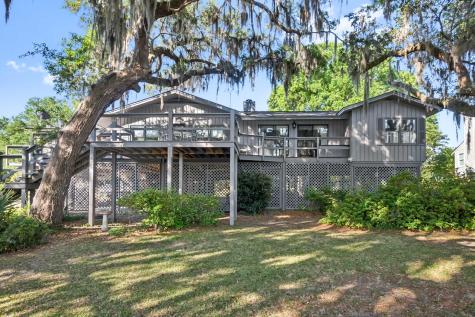 6195 Ranch Road Wadmalaw Island SC 29487
