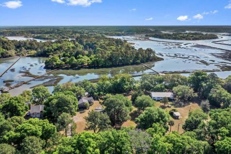 6195 Ranch Road Wadmalaw Island SC 29487