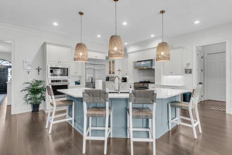 615 Island Park Drive Charleston SC 29492