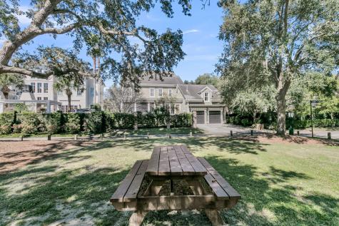615 Island Park Drive Charleston SC 29492
