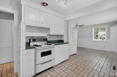 1663 Pinckney Park Drive Charleston SC 29407