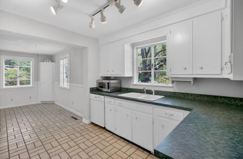 1663 Pinckney Park Drive Charleston SC 29407