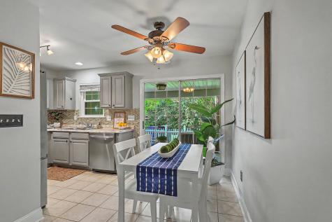 7921 Shadow Oak Drive North Charleston SC 29406