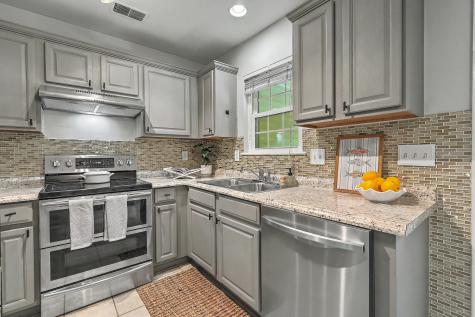 7921 Shadow Oak Drive North Charleston SC 29406